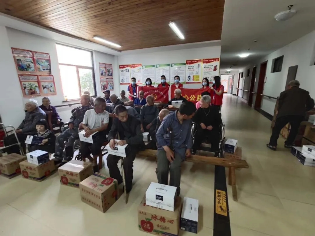 1589715576104222.jpg 640.webp (1).jpg