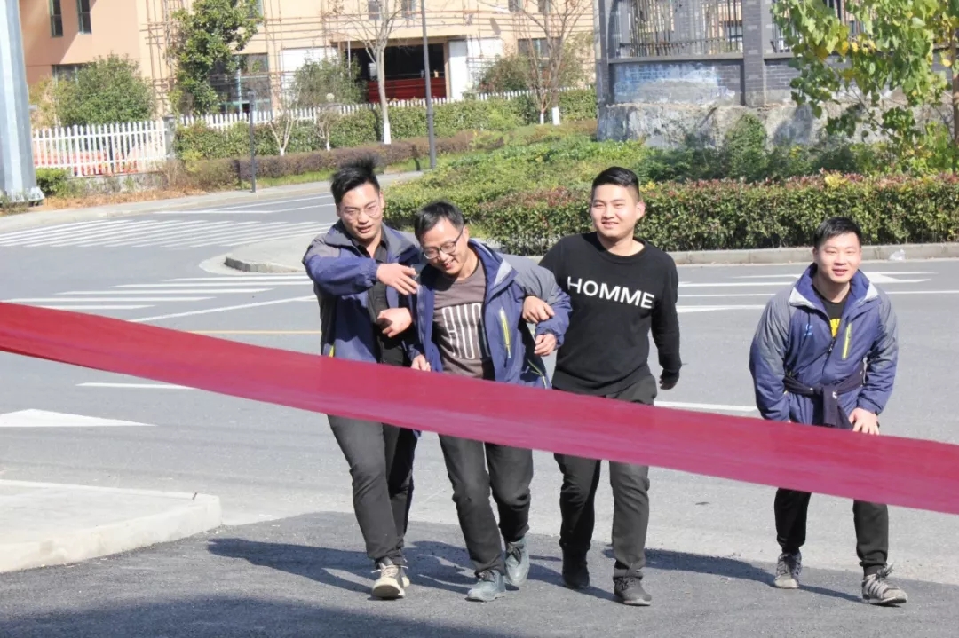 1589778844404929.jpg 640.webp (2).jpg