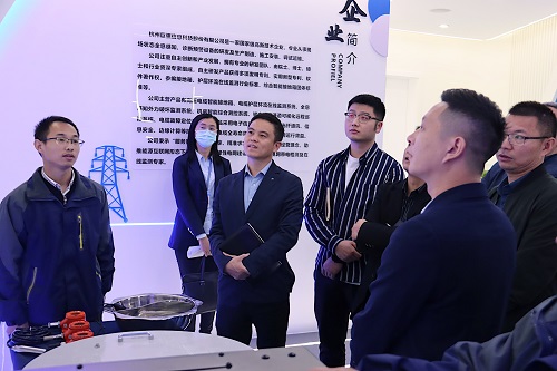 1635467545167910.jpg 額a9300eb.jpg