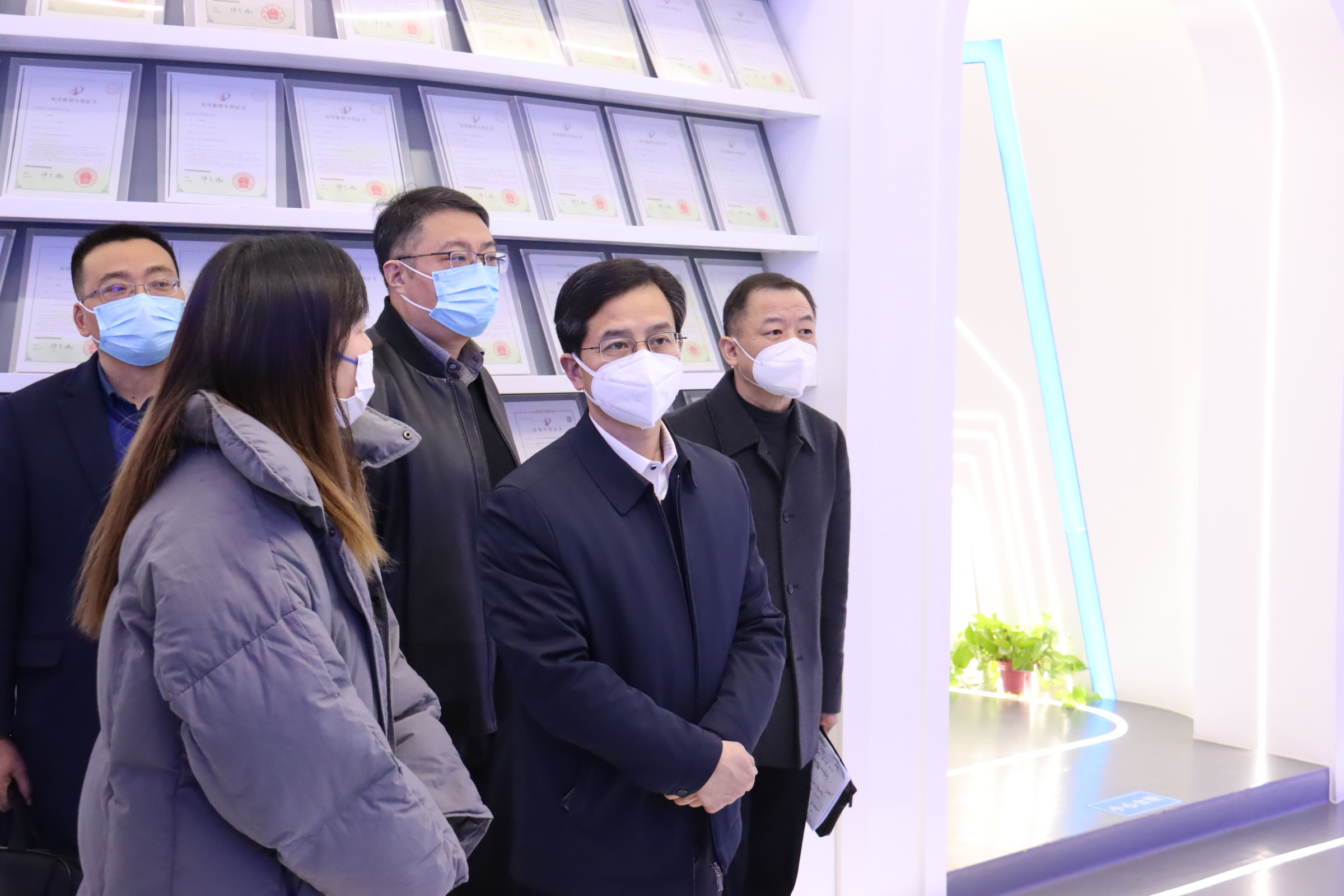 1673404423821089.jpg IMG_5135.JPG