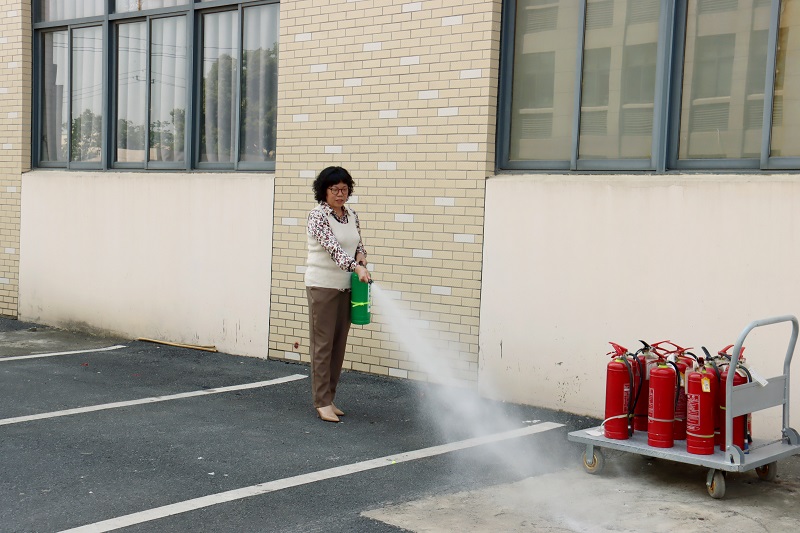 1683766648920449.jpg 3333538.jpg